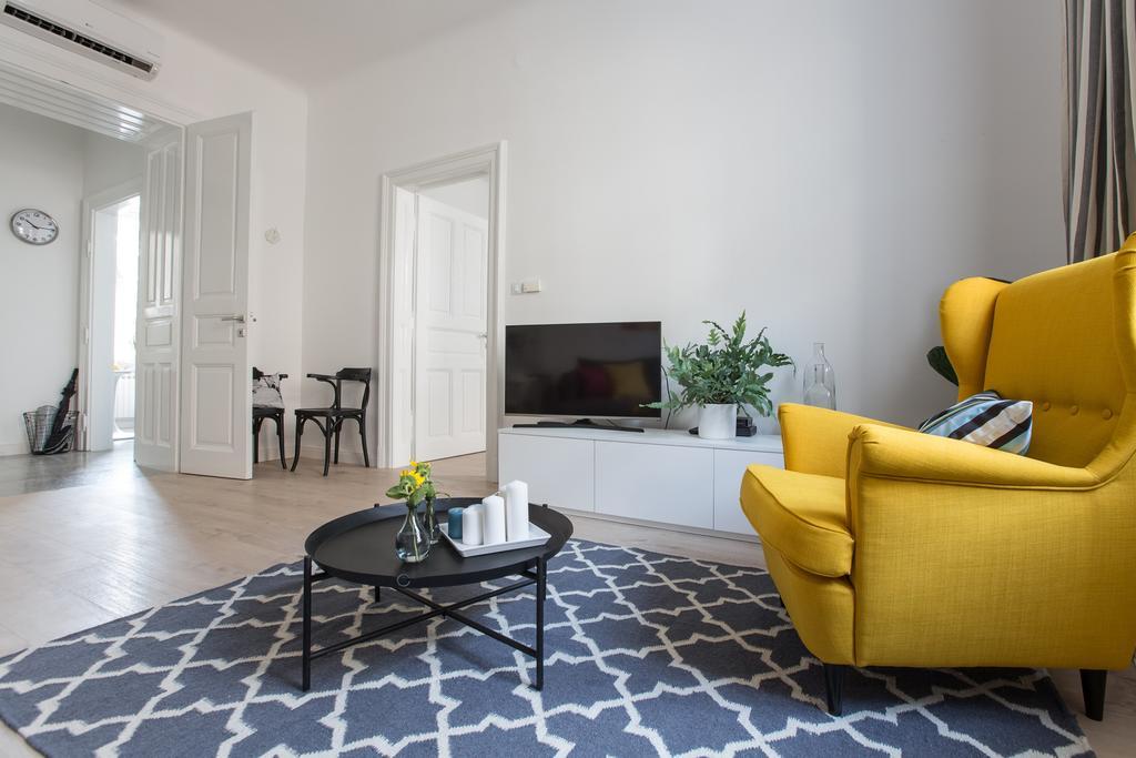 Montevideo Apartment Zagreb Bagian luar foto