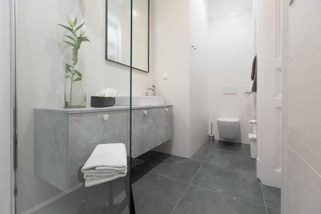 Montevideo Apartment Zagreb Bagian luar foto